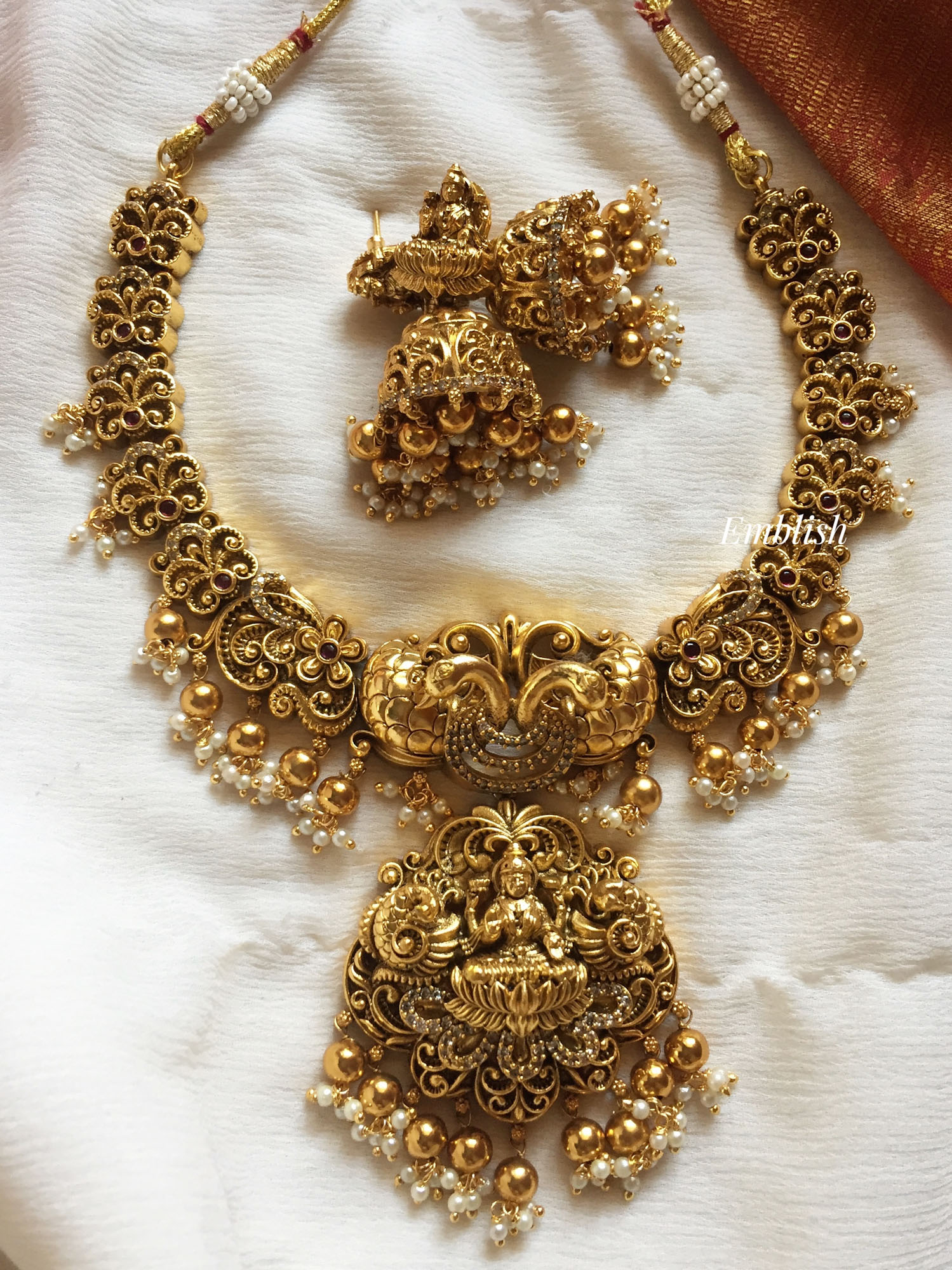 Antique 3D Lakshmi with Double Peacock Short Neackpiece - Gold Beads